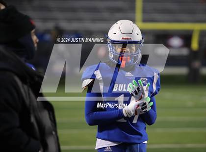 Thumbnail 2 in Midland vs. Strong (AAA 8 Man Final) photogallery.