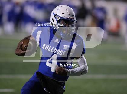 Thumbnail 1 in Midland vs. Strong (AAA 8 Man Final) photogallery.