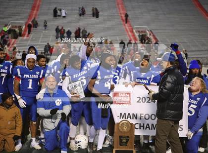 Thumbnail 1 in Midland vs. Strong (AAA 8 Man Final) photogallery.