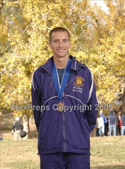 Thumbnail 1 in CIF State Cross Country Championships (Individual Award Photos) photogallery.