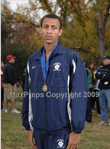 Thumbnail 1 in CIF State Cross Country Championships (Individual Award Photos) photogallery.