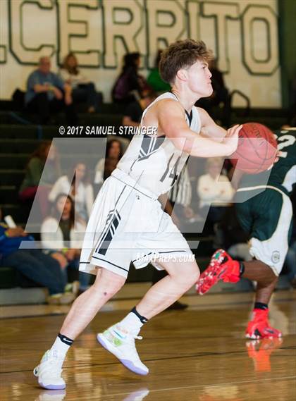 Thumbnail 2 in Concord vs. American Canyon (Gauchos Holiday Classic) photogallery.