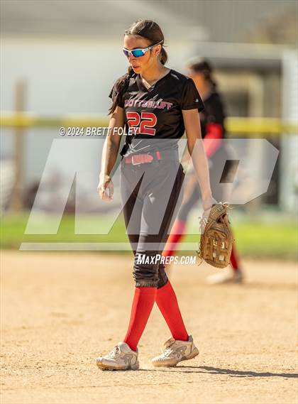 Thumbnail 1 in Skutt Catholic vs. Scottsbluff photogallery.