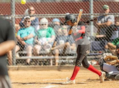 Thumbnail 1 in Skutt Catholic vs. Scottsbluff photogallery.