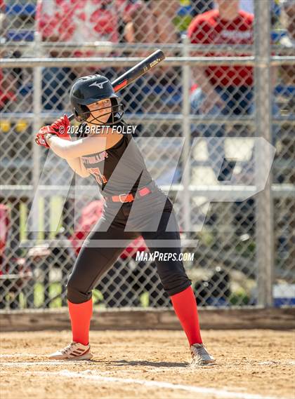 Thumbnail 1 in Skutt Catholic vs. Scottsbluff photogallery.
