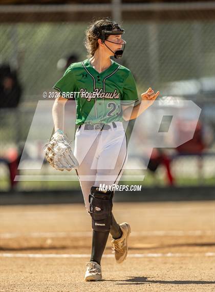 Thumbnail 3 in Skutt Catholic vs. Scottsbluff photogallery.