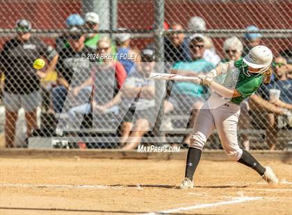 Thumbnail 2 in Skutt Catholic vs. Scottsbluff photogallery.