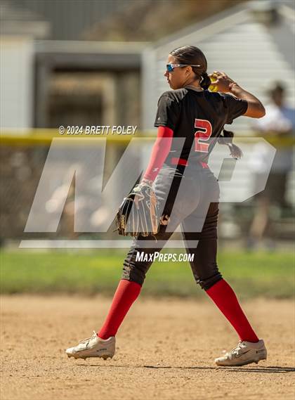 Thumbnail 2 in Skutt Catholic vs. Scottsbluff photogallery.