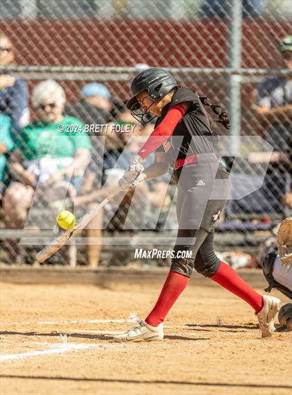 Thumbnail 2 in Skutt Catholic vs. Scottsbluff photogallery.