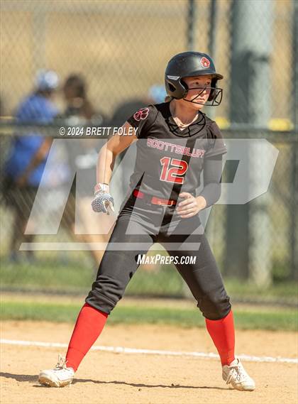 Thumbnail 3 in Skutt Catholic vs. Scottsbluff photogallery.