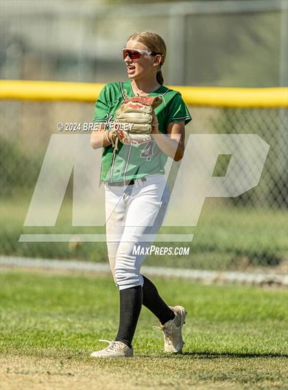 Thumbnail 1 in Skutt Catholic vs. Scottsbluff photogallery.