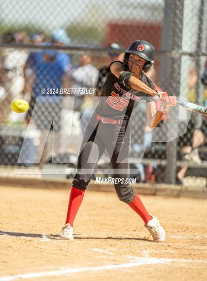 Thumbnail 3 in Skutt Catholic vs. Scottsbluff photogallery.