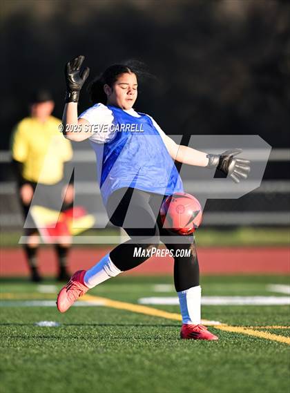 Thumbnail 1 in Anderson Varsity @ Foothill JV photogallery.