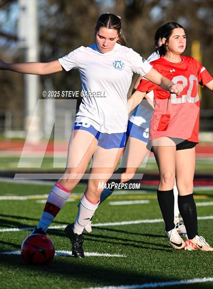 Thumbnail 1 in Anderson Varsity @ Foothill JV photogallery.