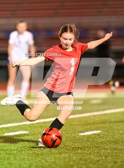 Thumbnail 1 in Anderson Varsity @ Foothill JV photogallery.