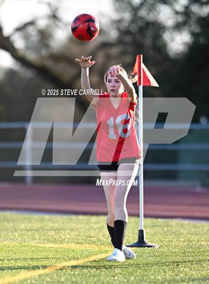Thumbnail 3 in Anderson Varsity @ Foothill JV photogallery.