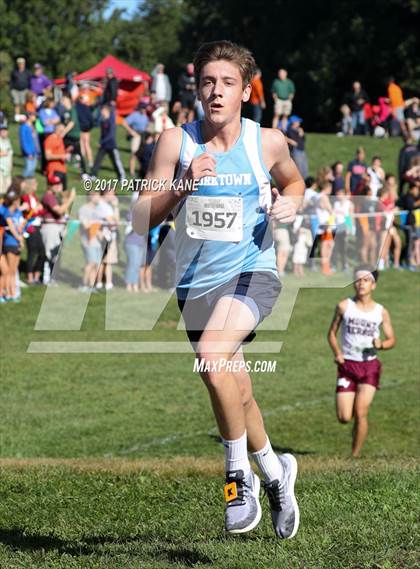 Thumbnail 2 in Monroe Parker Invitational photogallery.