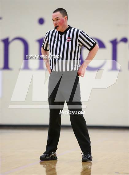 Thumbnail 2 in Avoca Central vs. Andover photogallery.