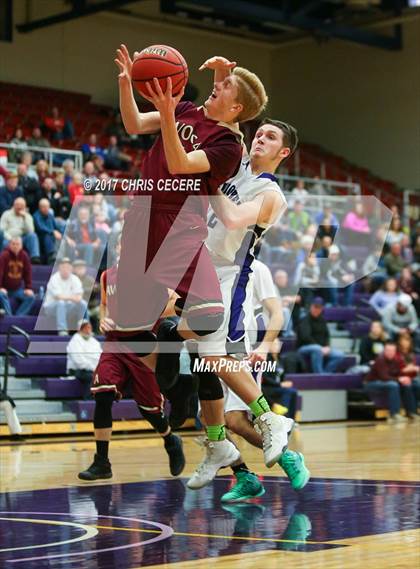 Thumbnail 2 in Avoca Central vs. Andover photogallery.