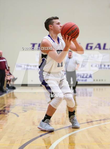 Thumbnail 2 in Avoca Central vs. Andover photogallery.