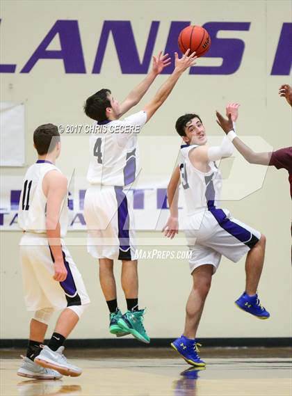 Thumbnail 2 in Avoca Central vs. Andover photogallery.