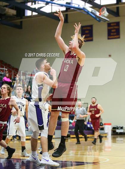 Thumbnail 2 in Avoca Central vs. Andover photogallery.