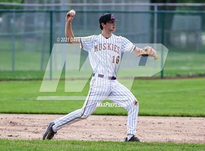 Thumbnail 1 in Keokuk @ Muscatine photogallery.