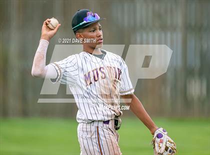 Thumbnail 1 in Keokuk @ Muscatine photogallery.