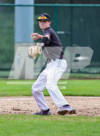 Thumbnail 1 in Keokuk @ Muscatine photogallery.