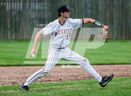 Thumbnail 1 in Keokuk @ Muscatine photogallery.