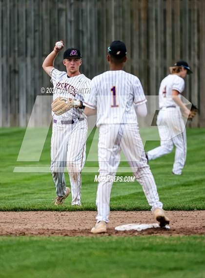 Thumbnail 1 in Keokuk @ Muscatine photogallery.