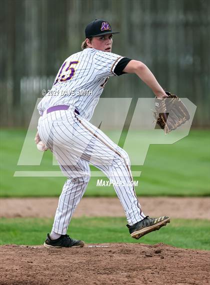 Thumbnail 3 in Keokuk @ Muscatine photogallery.
