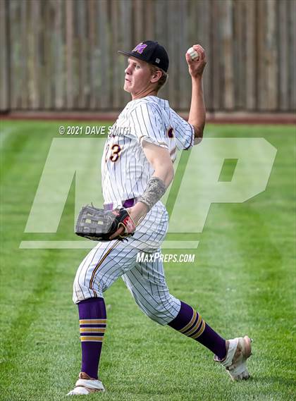 Thumbnail 1 in Keokuk @ Muscatine photogallery.