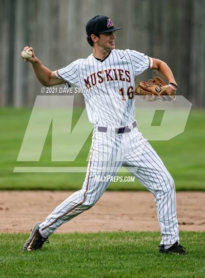 Thumbnail 1 in Keokuk @ Muscatine photogallery.