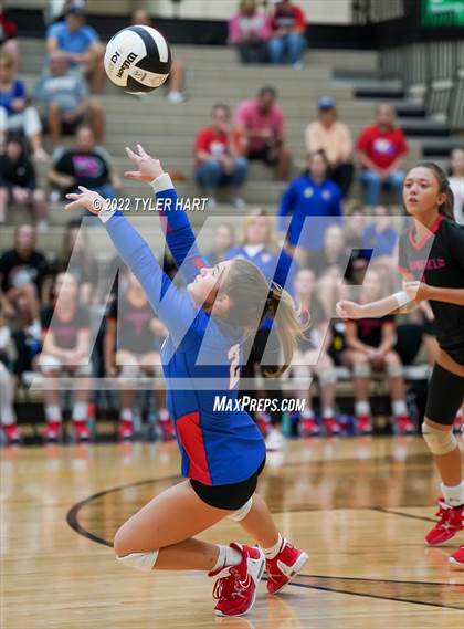 Thumbnail 1 in Plainfield @ Avon photogallery.