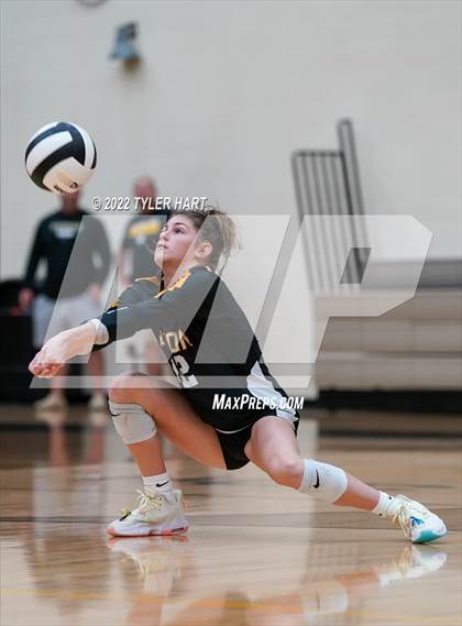 Thumbnail 1 in Plainfield @ Avon photogallery.