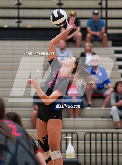 Thumbnail 3 in Plainfield @ Avon photogallery.