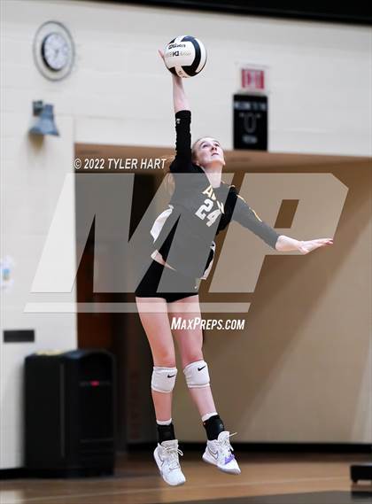 Thumbnail 1 in Plainfield @ Avon photogallery.