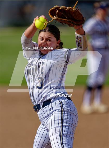 Thumbnail 1 in Whitney @ Elk Grove photogallery.