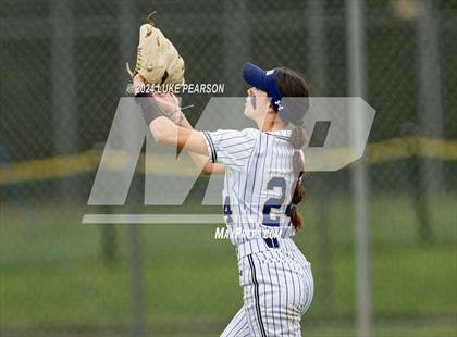 Thumbnail 3 in Whitney @ Elk Grove photogallery.