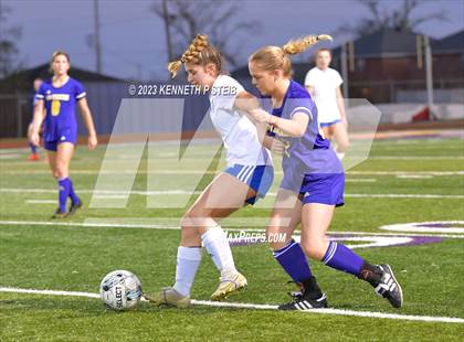 Thumbnail 1 in Bourgeois @ Thibodaux photogallery.