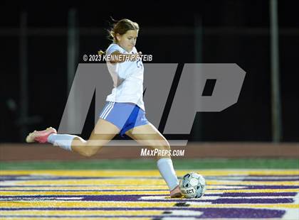 Thumbnail 3 in Bourgeois @ Thibodaux photogallery.