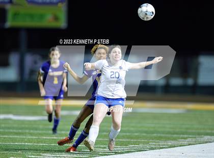Thumbnail 2 in Bourgeois @ Thibodaux photogallery.