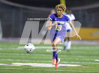 Thumbnail 1 in Bourgeois @ Thibodaux photogallery.