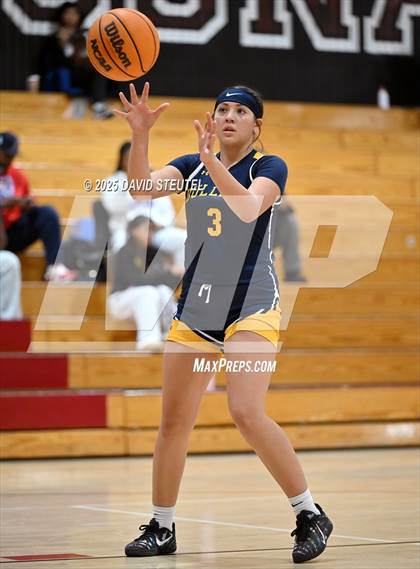 Thumbnail 3 in Turlock vs. Destiny Christian Academy (916 vs. 209 Challenge) photogallery.