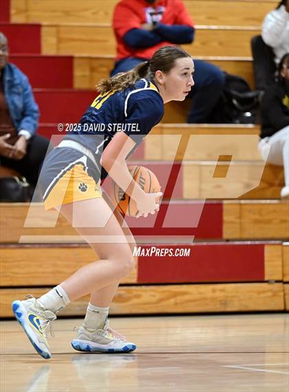 Thumbnail 1 in Turlock vs. Destiny Christian Academy (916 vs. 209 Challenge) photogallery.