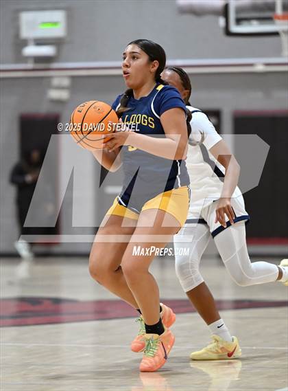 Thumbnail 1 in Turlock vs. Destiny Christian Academy (916 vs. 209 Challenge) photogallery.
