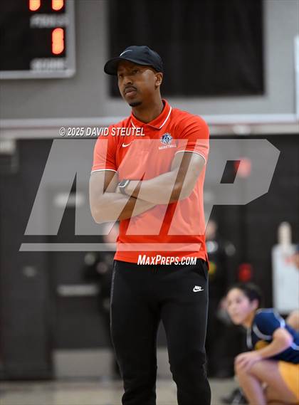 Thumbnail 3 in Turlock vs. Destiny Christian Academy (916 vs. 209 Challenge) photogallery.