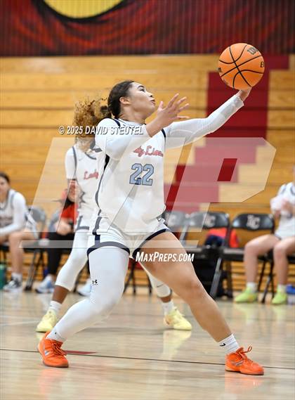 Thumbnail 2 in Turlock vs. Destiny Christian Academy (916 vs. 209 Challenge) photogallery.