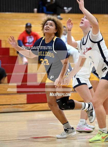 Thumbnail 2 in Turlock vs. Destiny Christian Academy (916 vs. 209 Challenge) photogallery.